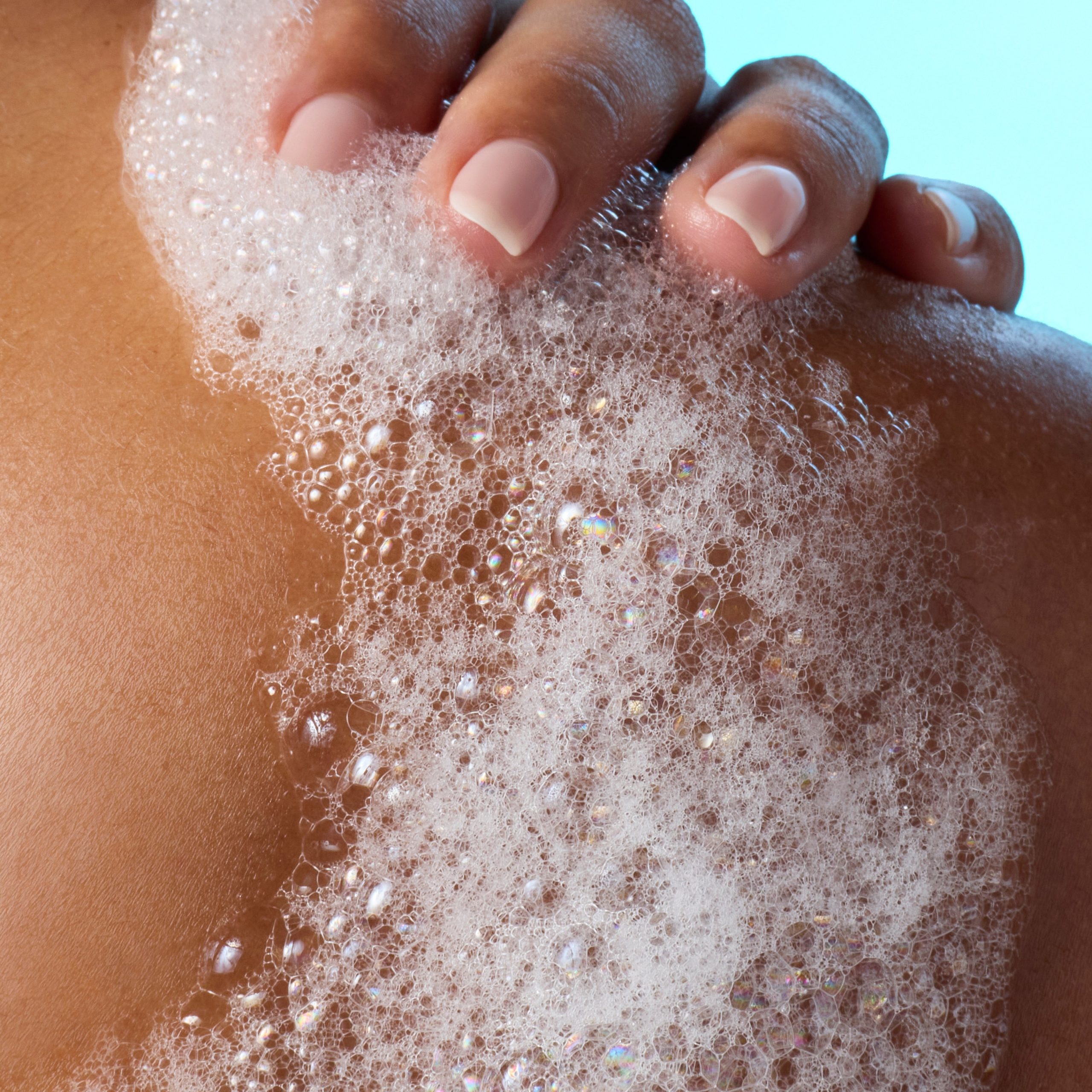 Pink Champagne Foaming Gel Wash - Image 5